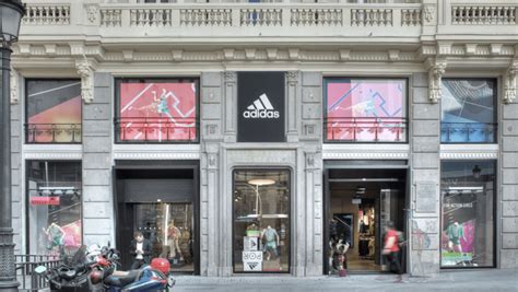 adidas in de winkel kopen|adidas winkel in de buurt.